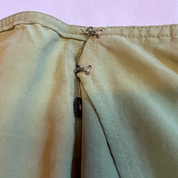 Sortif USA soft muted lime green wrap skirt for women size medium. - Picture 9 of 10